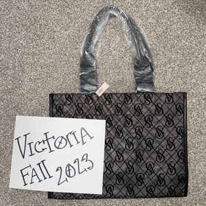 VICTORIA'S SECRET BLACK MESH TOTE BAG
